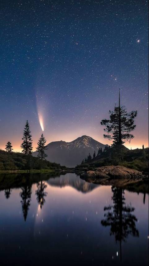 Image credit: Cory Poole Photography Comet NEOWISE over Mount Shasta