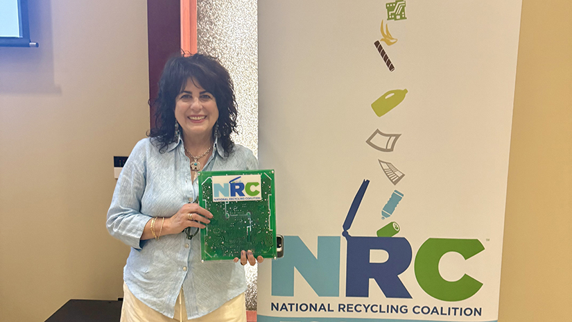 Victoria receiving SMC's National Recycling Award