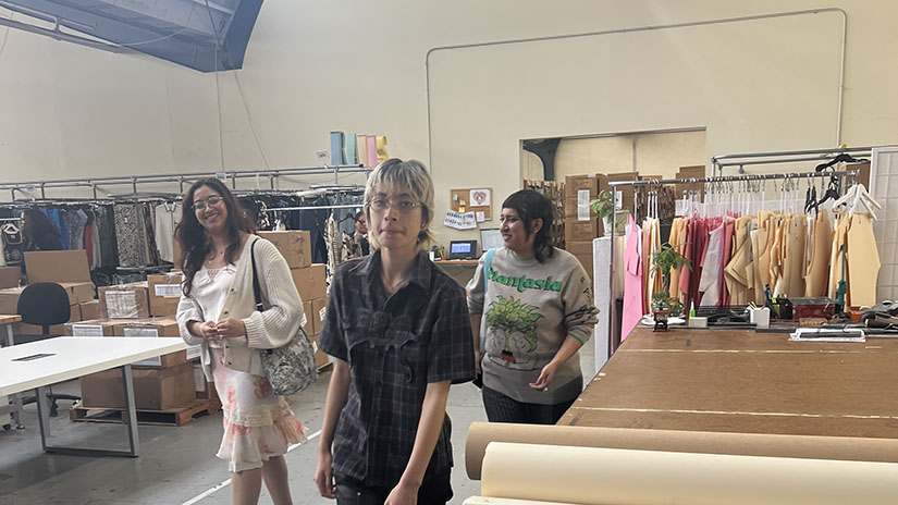 Students touring the Rails facility
