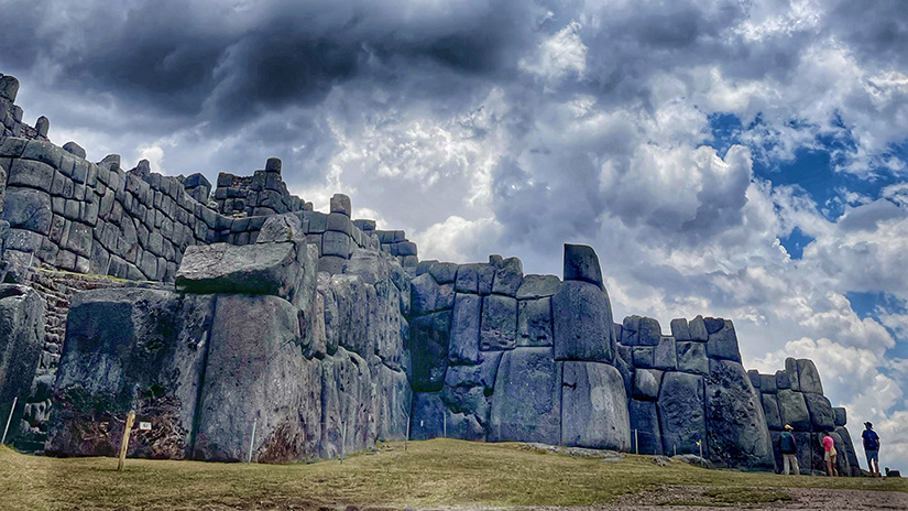 "Middle-Earth Cusco, Peru," prize winning photo by student Farsheed Shomloo